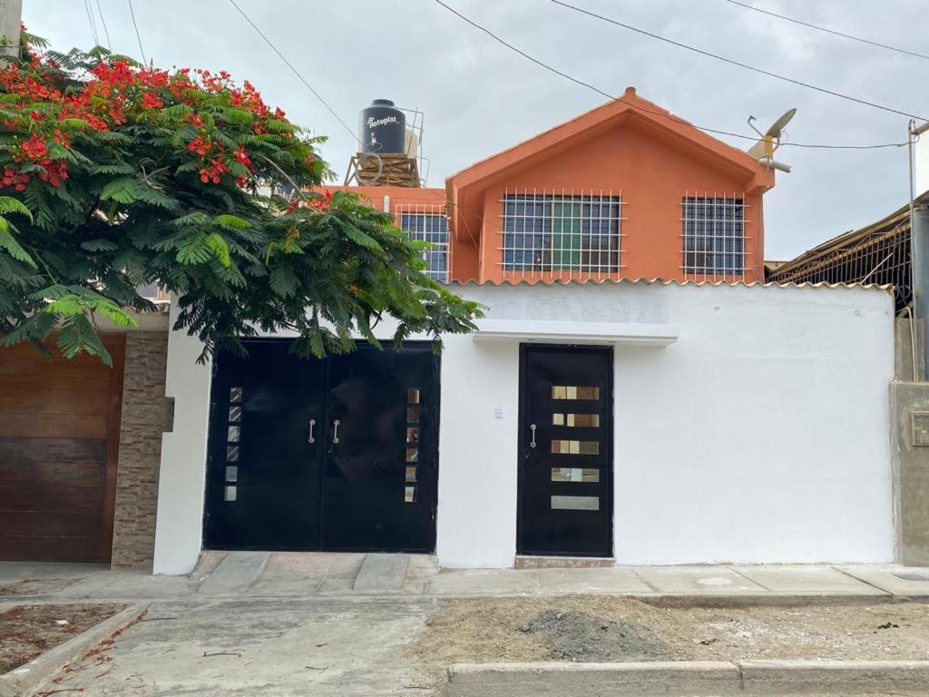 Hoskins Con Aire Acondicionado Cerca Al Centro Refineria Y Plaza